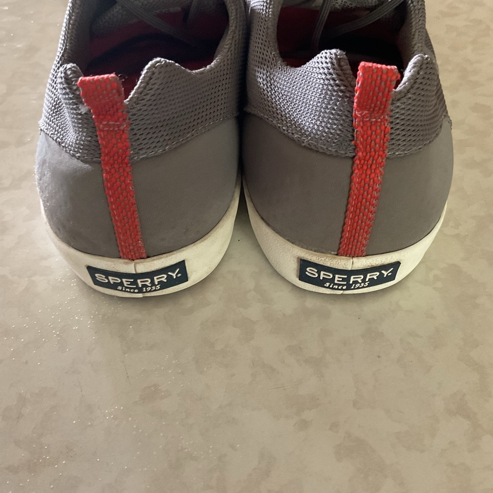 Sperry Gray and Red Men's Casual Shoes size 10.5 - Picture 2 of 5
